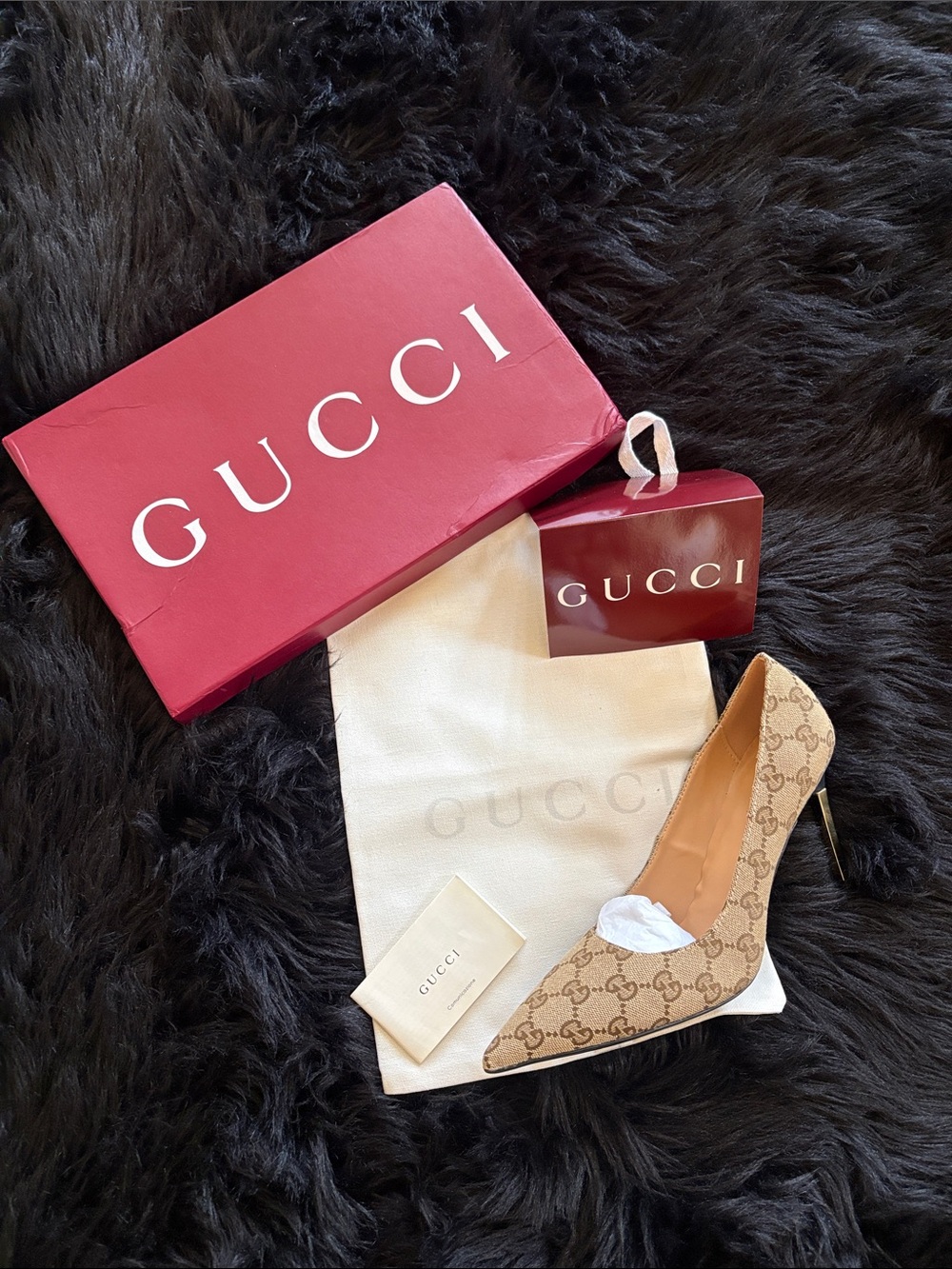 Gucci Beige GG Supreme Monogram Pointed-Toe Heel
